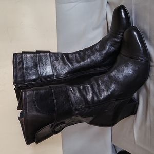 Born Crown Black  Boots  EUC WO's Size 10